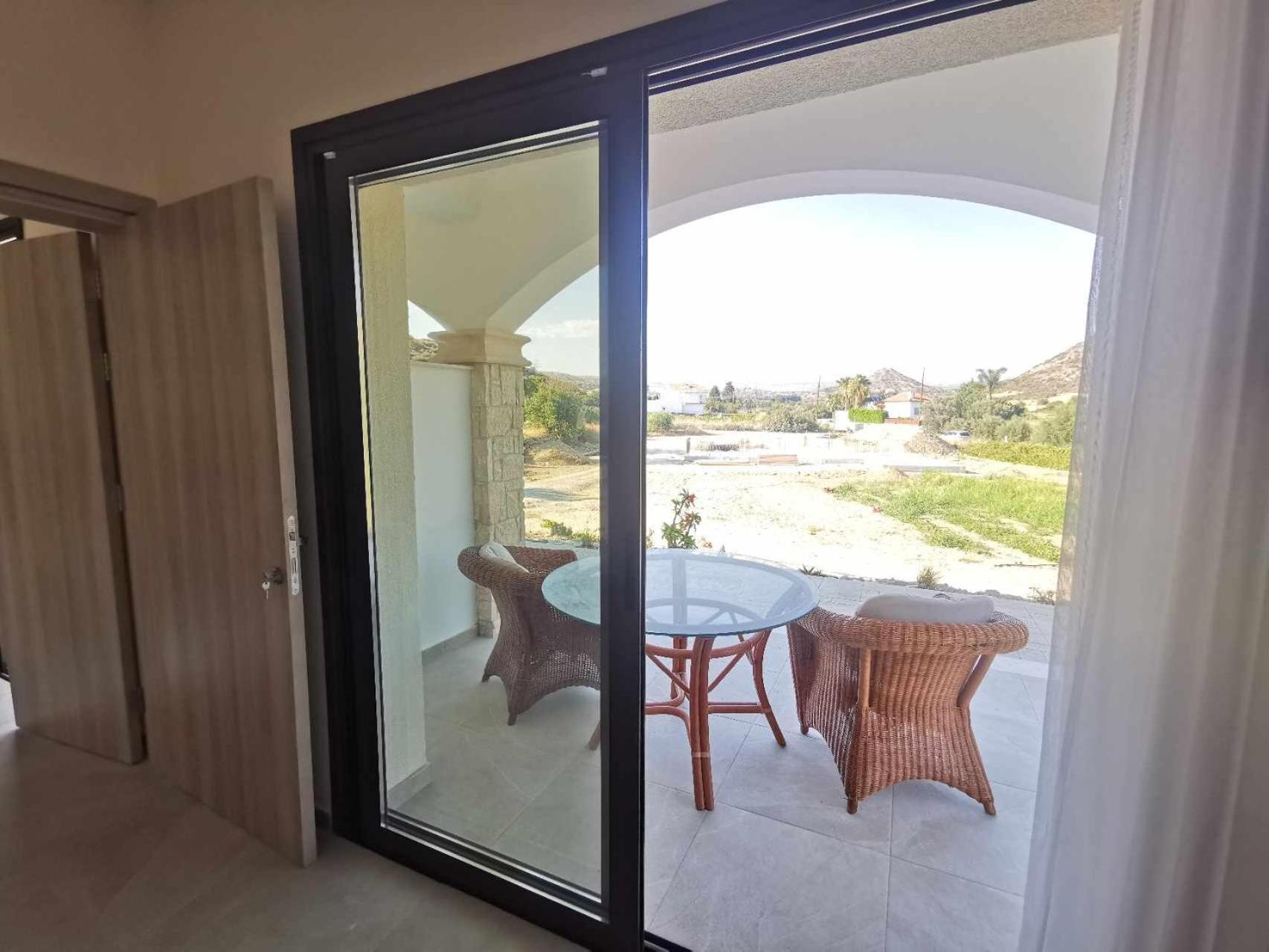Vina Oliva Resort Pissouri Exteriör bild
