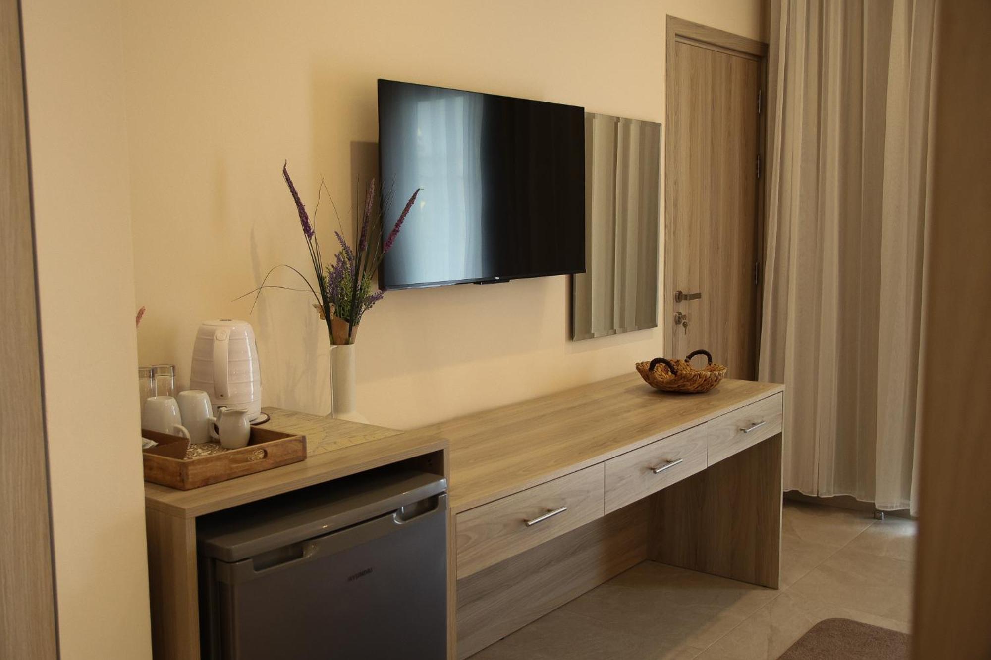 Vina Oliva Resort Pissouri Exteriör bild
